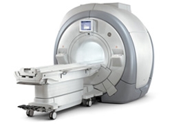 GE HealthCare Optima MR450w